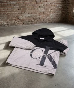ropa de calvin klein para mujer​