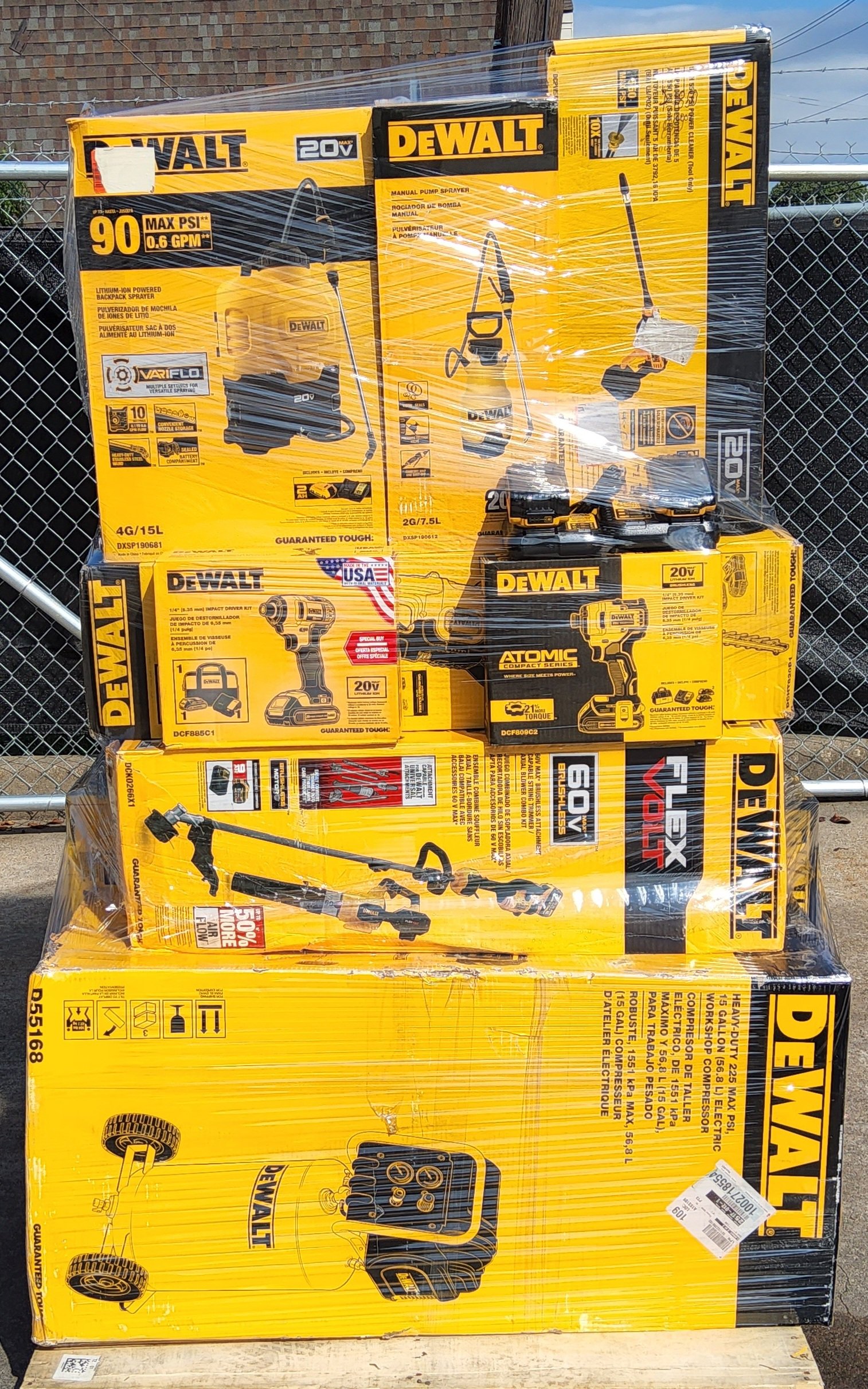 comprar pallets DeWalt en México