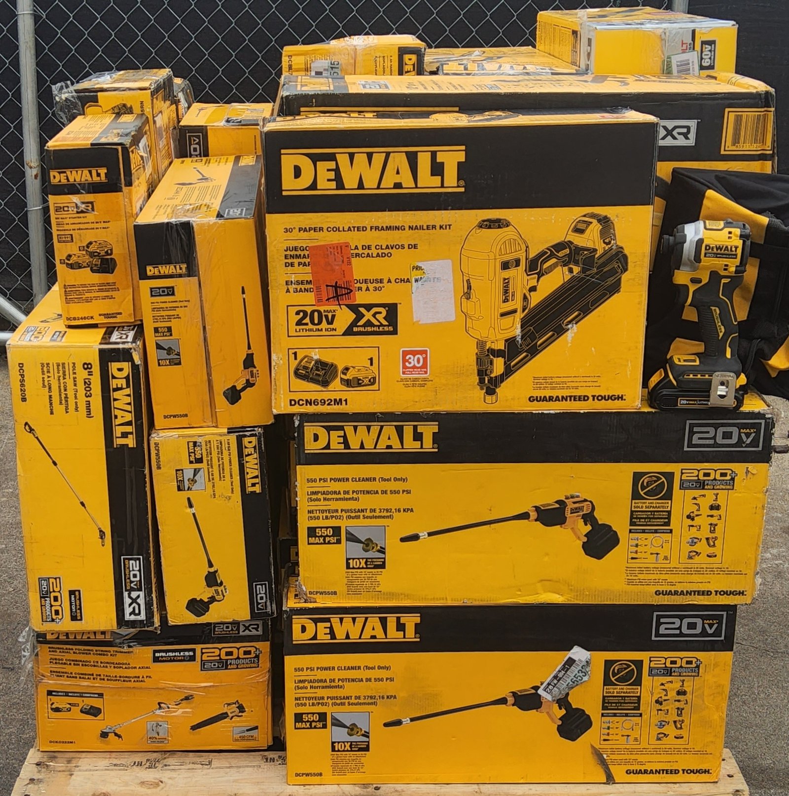 pallets de herramientas DeWalt para reventa en México