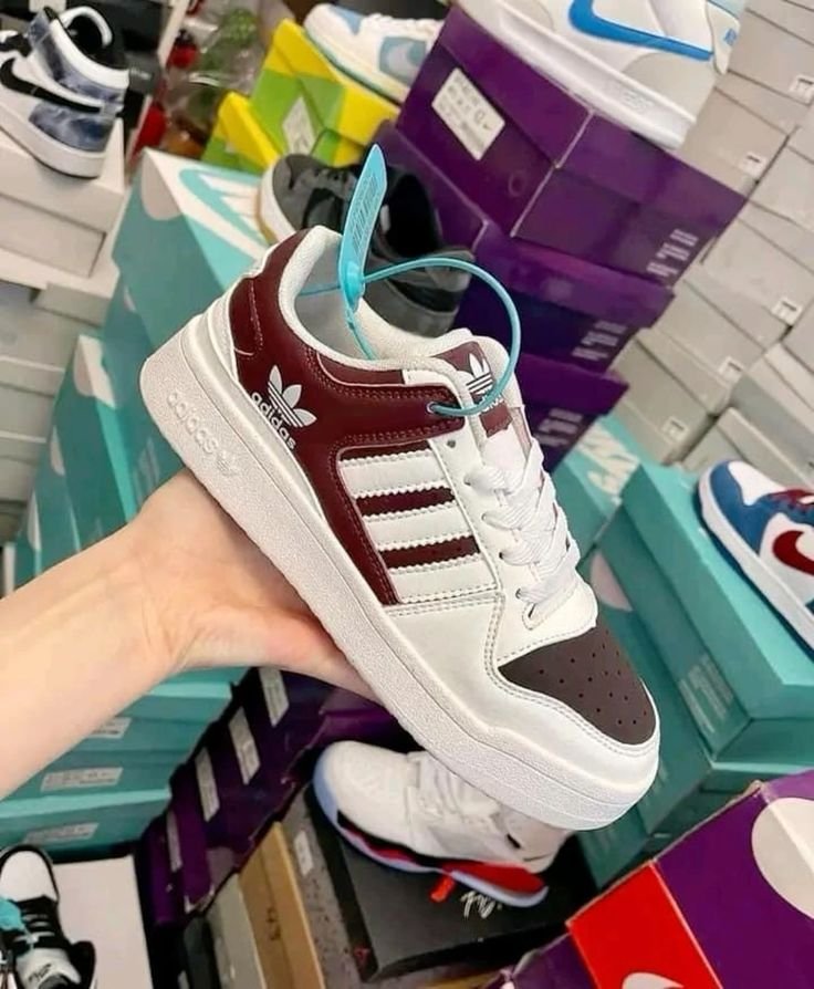 zapatillas adidas en bota