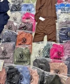 lululemon yoga clothes